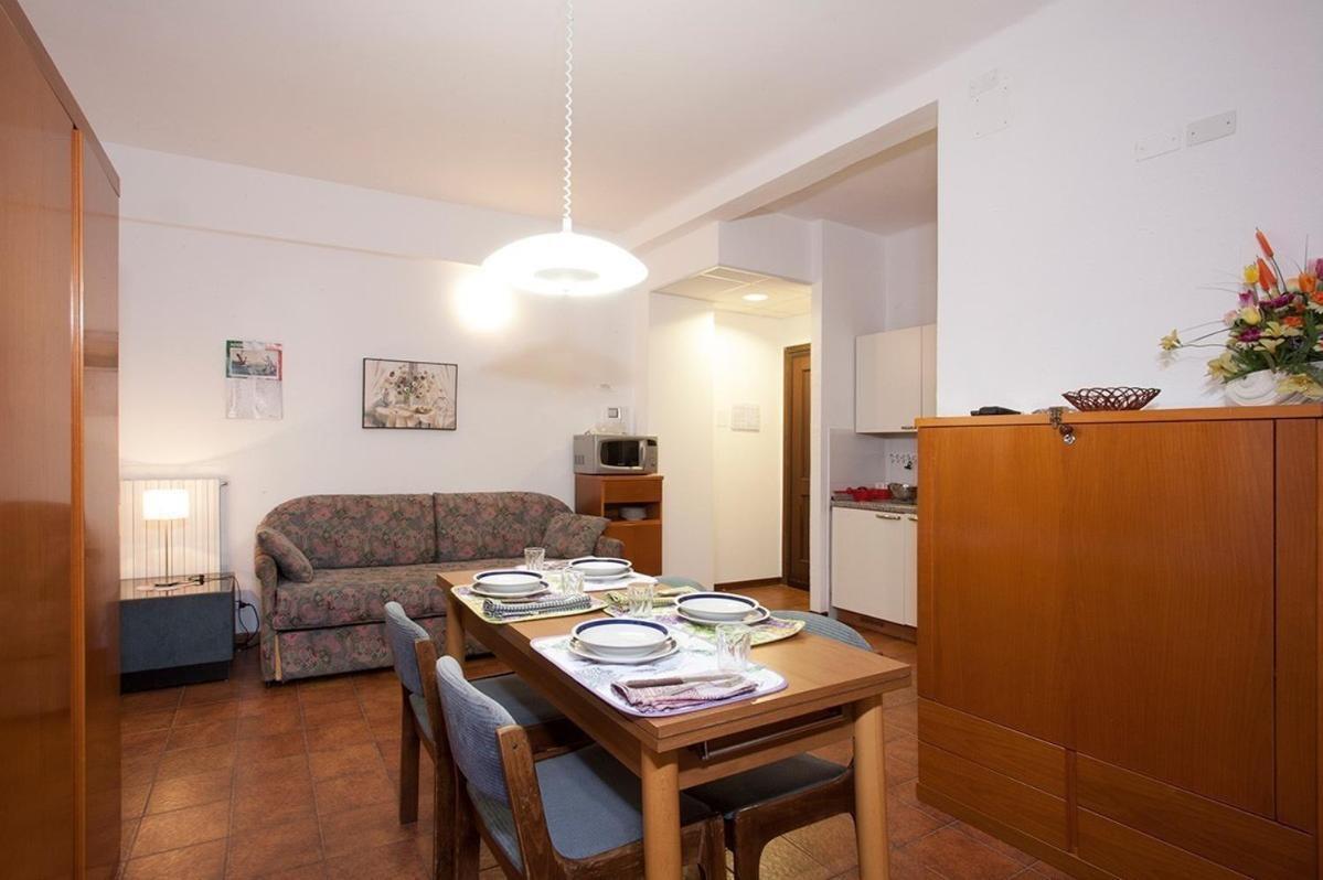 Casavacanze Internazionale Diano Marina Exteriör bild