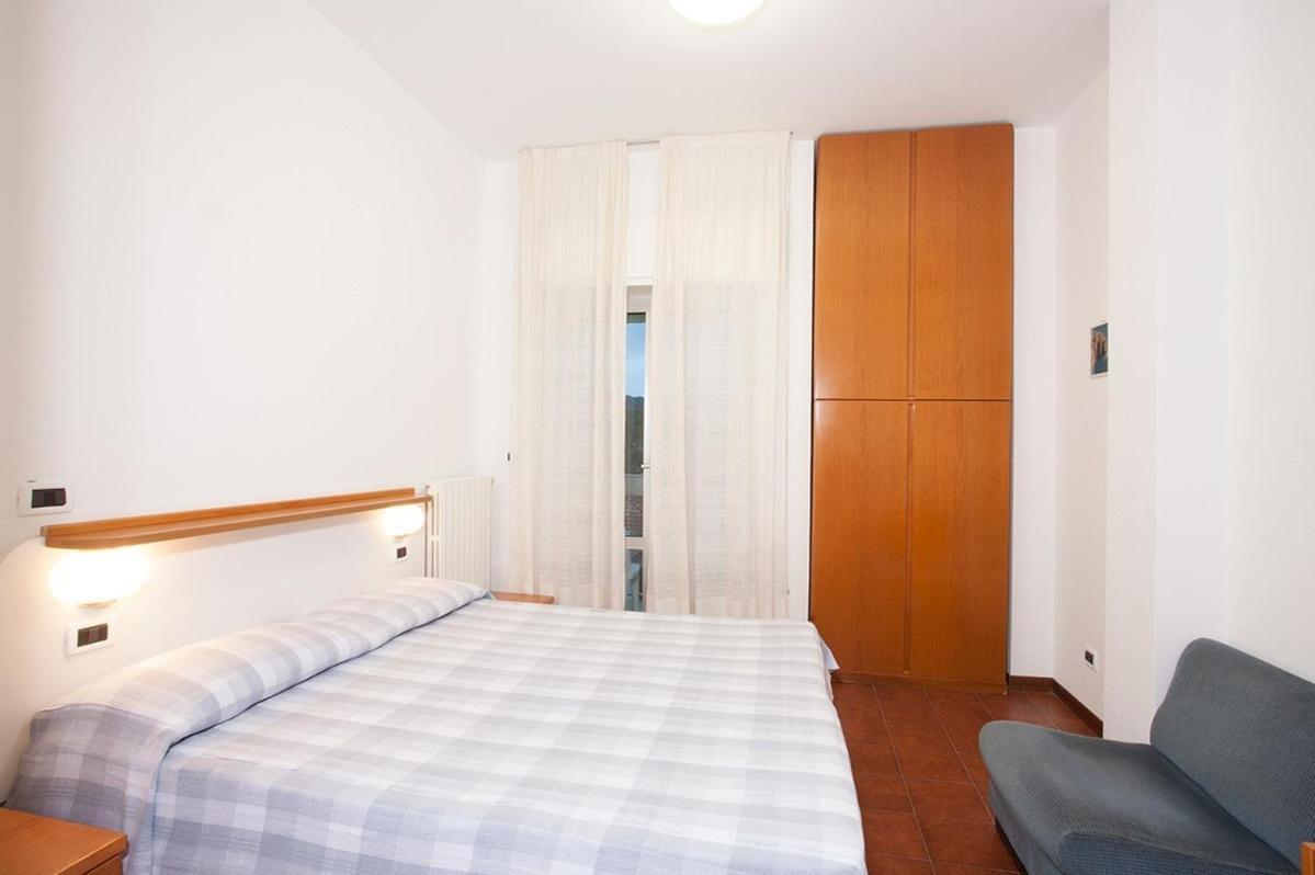 Casavacanze Internazionale Diano Marina Exteriör bild