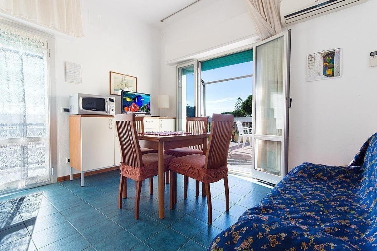 Casavacanze Internazionale Diano Marina Exteriör bild